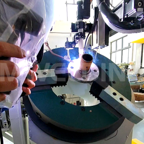美焊MWHF系列环缝自动焊机 法兰角焊缝自动焊接案例视频