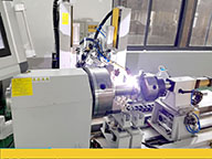 卧式双枪环缝自动焊机