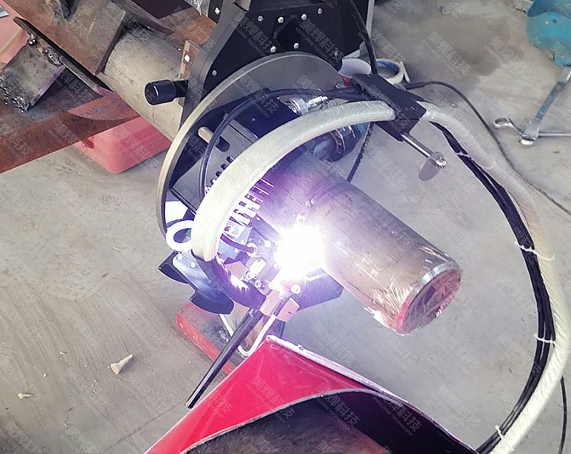 开放式管管焊机 焊管设备应用于河北省能源管道行业项目(图2) 7e7d35d6a7764e3ea85644b3090b6ffe_6.jpg
