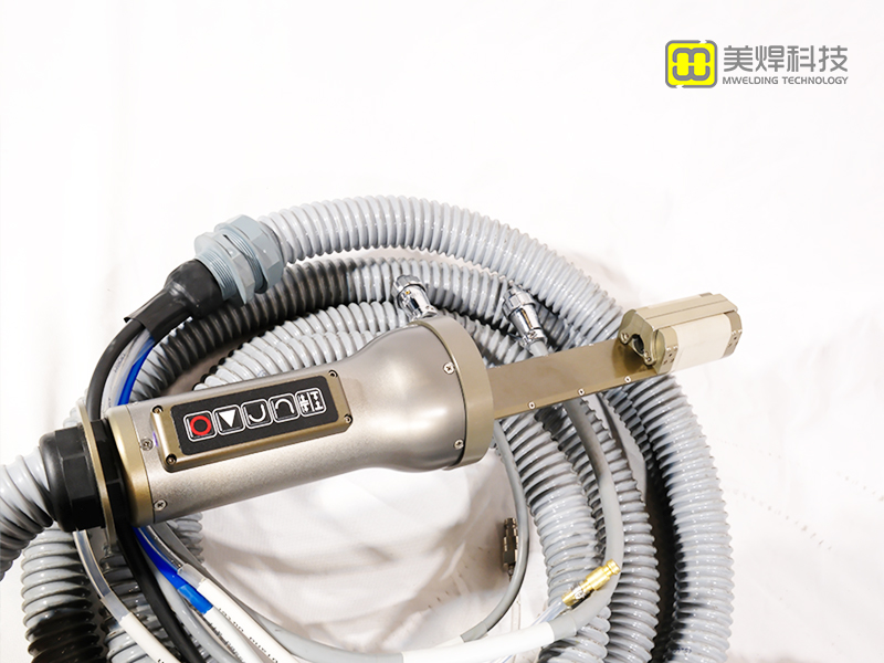 美焊科技U型管焊机在换热器行业的卓越应用