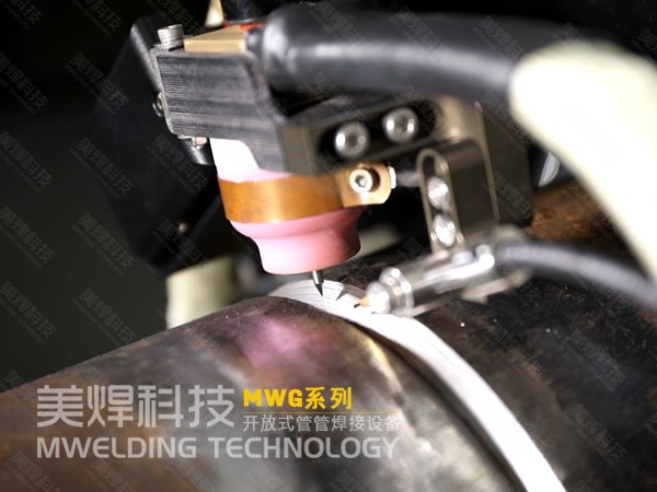 30ee088dcdc94a5eb3f6b21b596f4223_6 (1).jpg