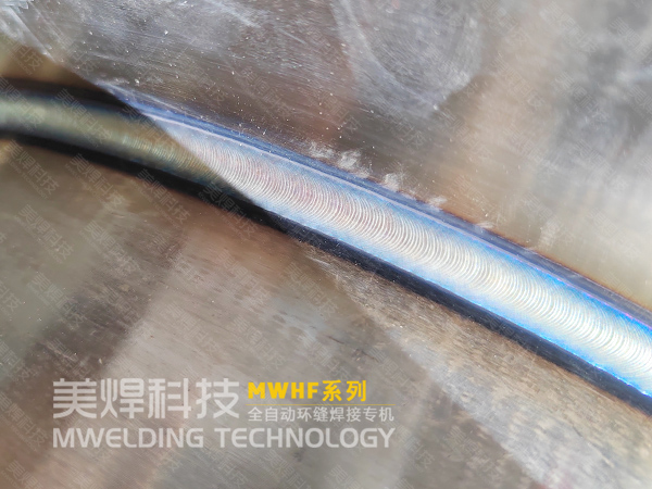 98d430cebb6c460f88650734ac0700d5_8 (1).jpg