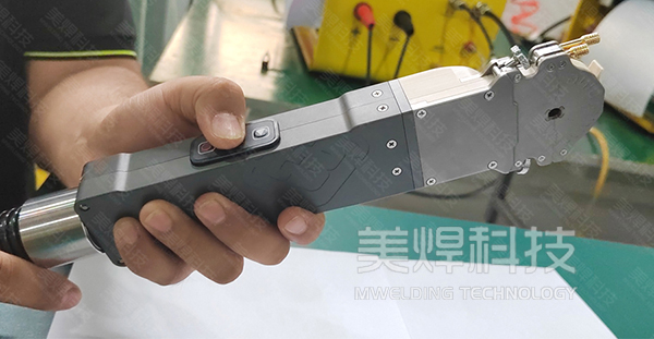 实验室气路管道焊接，注意事项_自动焊接设备选择(图1)