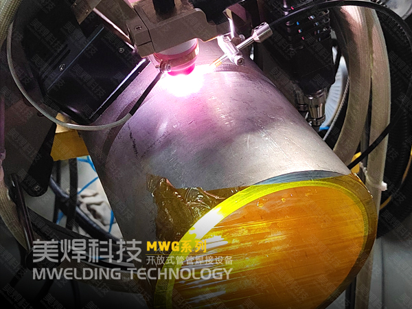 夹钳式管道自动焊机_在石油化工、管道安装工程行业应用(图1)